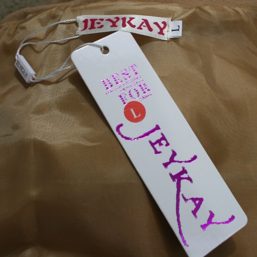Jeykay Camel Polyester Lined Coat w/ Wings and Removable Fur Lined Hood SZ L NWT - Picture 9 of 10